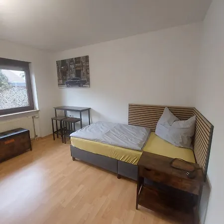 Kiroom 4 *