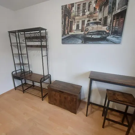 Kiroom 4